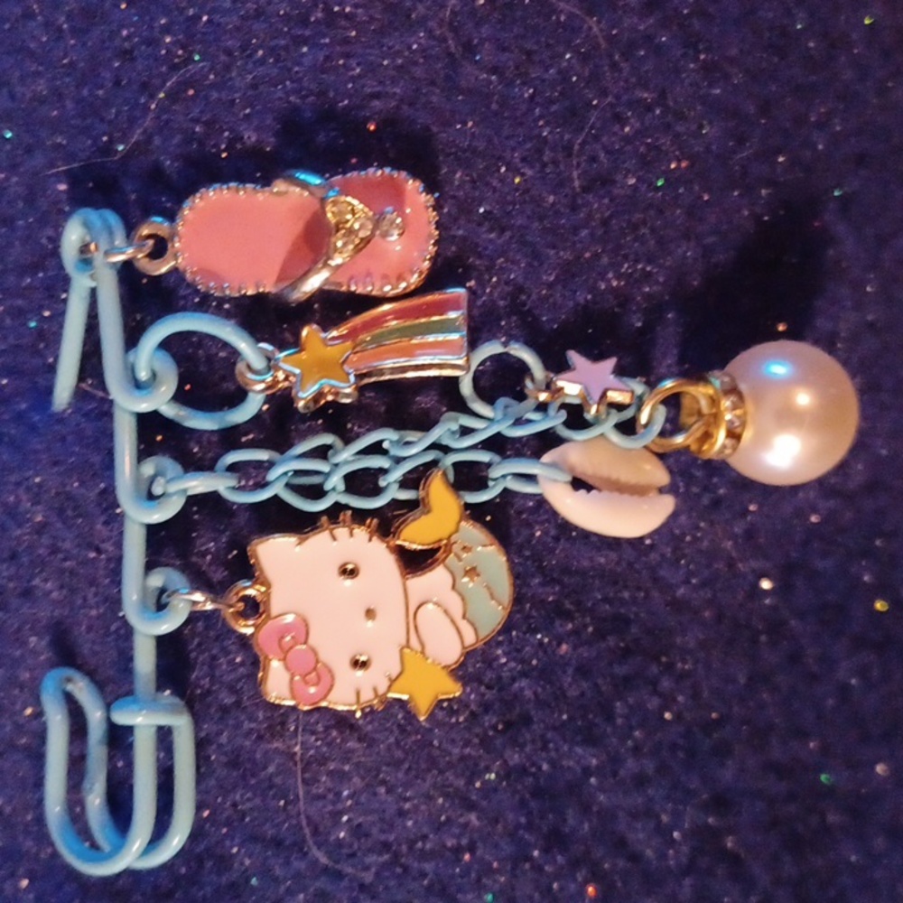 Hello Kitty Mermaid Brooch 🧜‍♀️